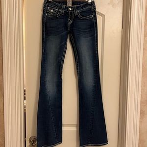 True Religion flare jeans with bling buttons and white stitching size 25 EUC